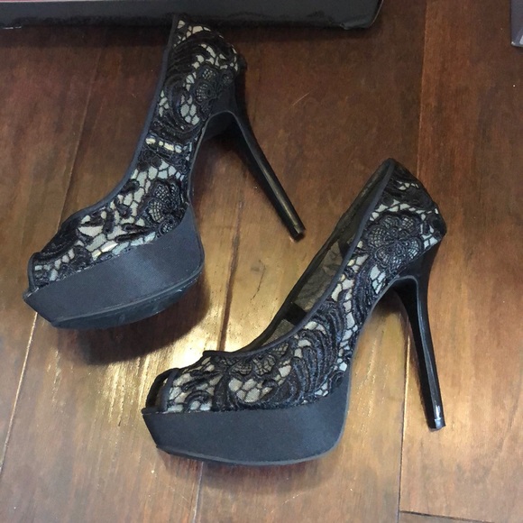 Shoes - Mix No6 Lace like heels